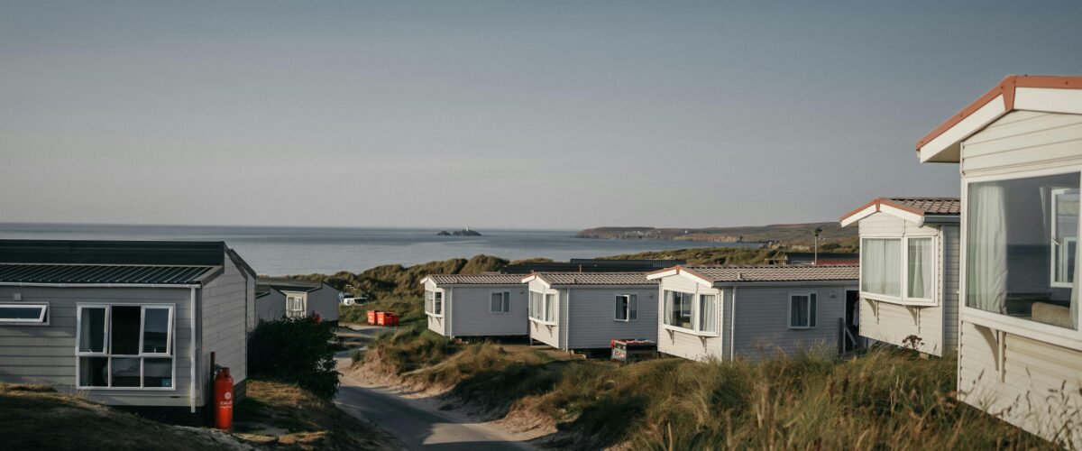 Buying a Luxury Lodge vs Static Caravans: A Buyer’s Guide